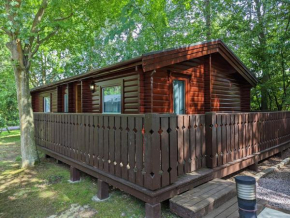 Beautifully 4 person Log Cabin in Kenwick Woods